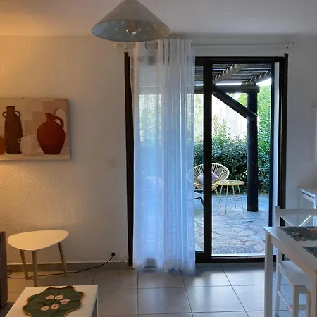 Mini En Duplex Vue A 500 M De La De Santa Giulia Vakantiehuis *