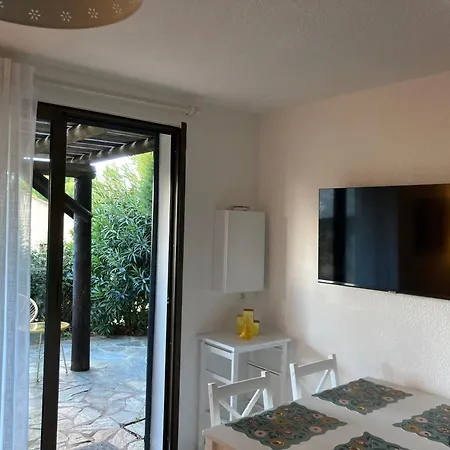 Feriehus Mini En Duplex Vue A 500 M De La De Santa Giulia *
